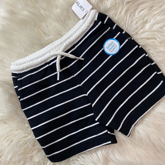 NWT⭐️Carter’s BABY BOY SHORTS👶🏻 size 24M - Picture 3 of 4